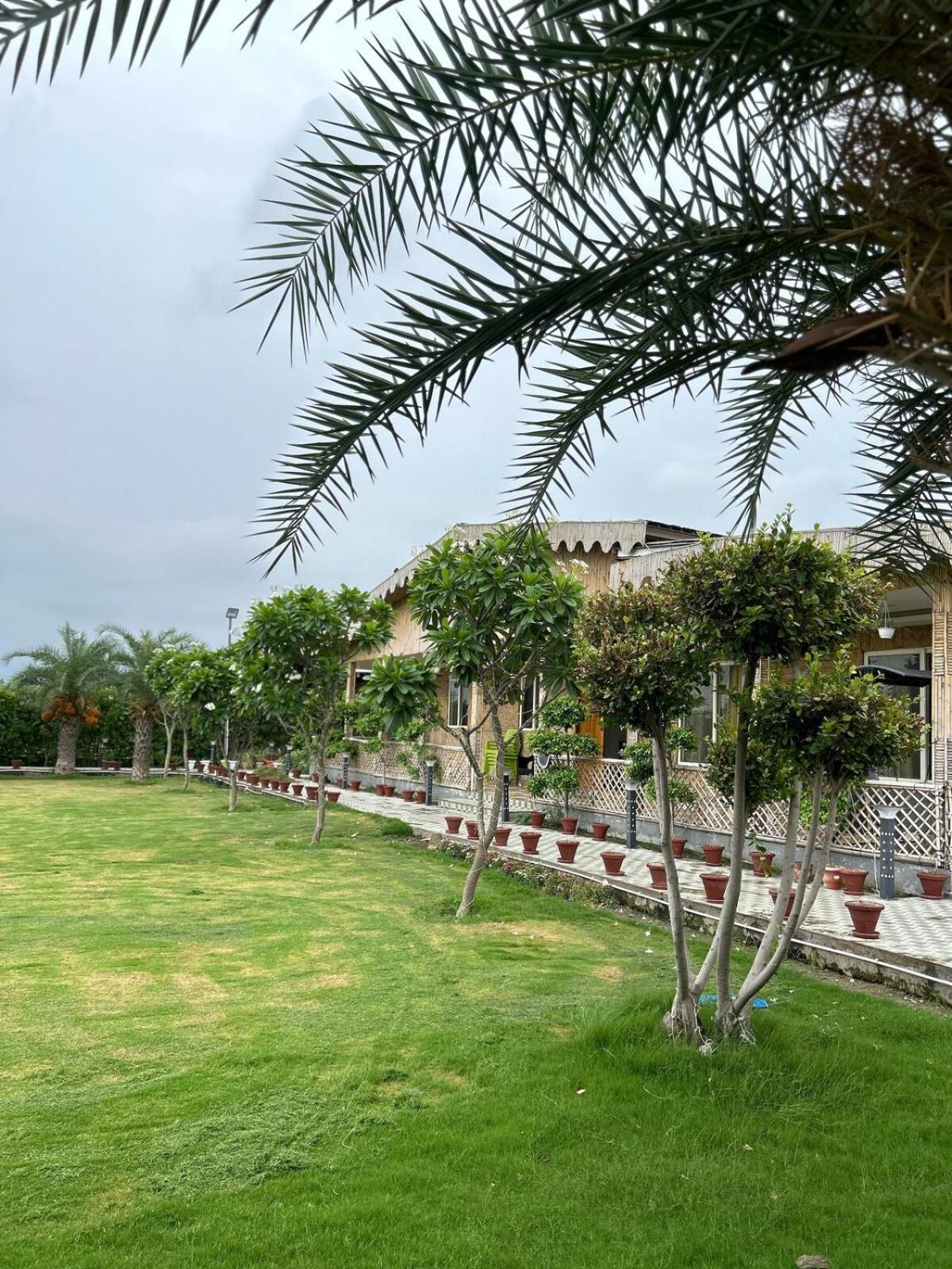 Vanraj Farm Greater Noida Exterior photo