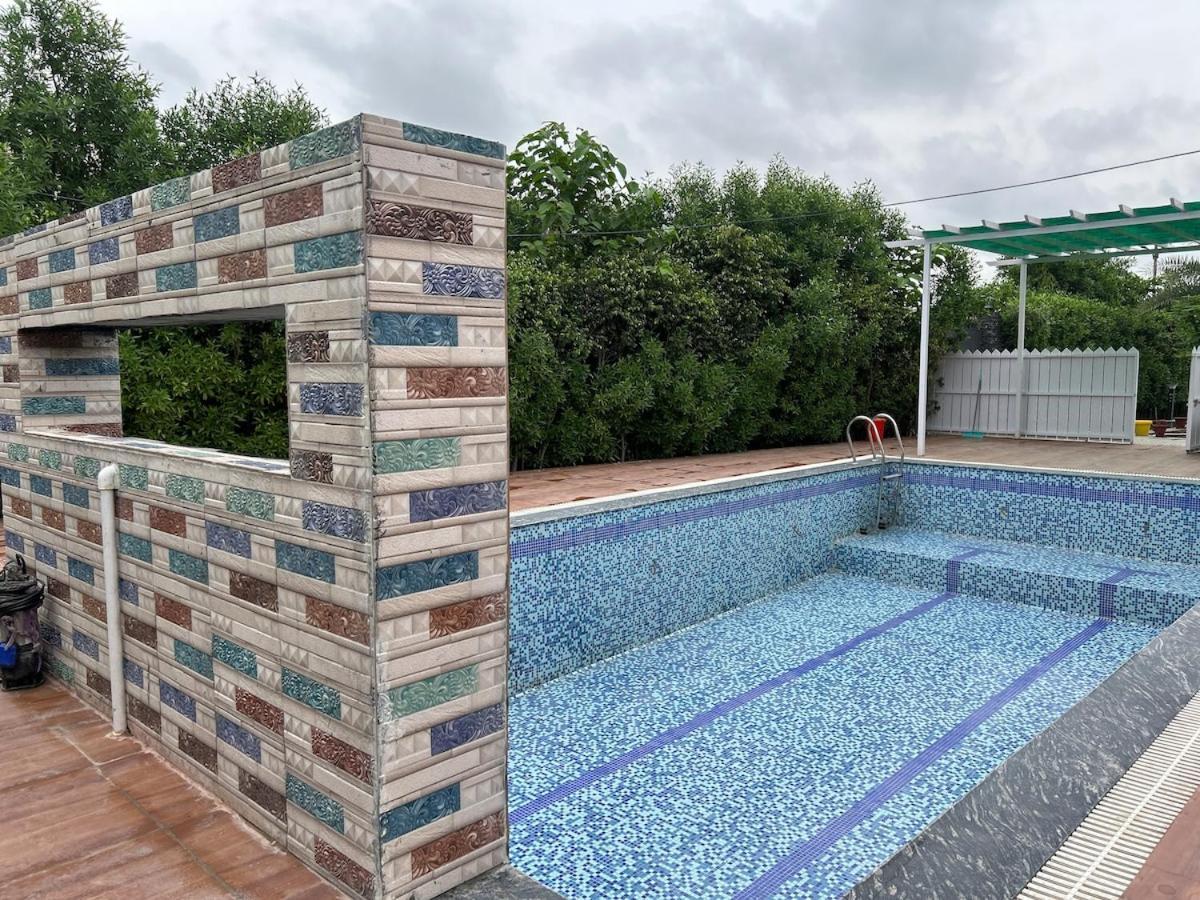 Vanraj Farm Greater Noida Exterior photo