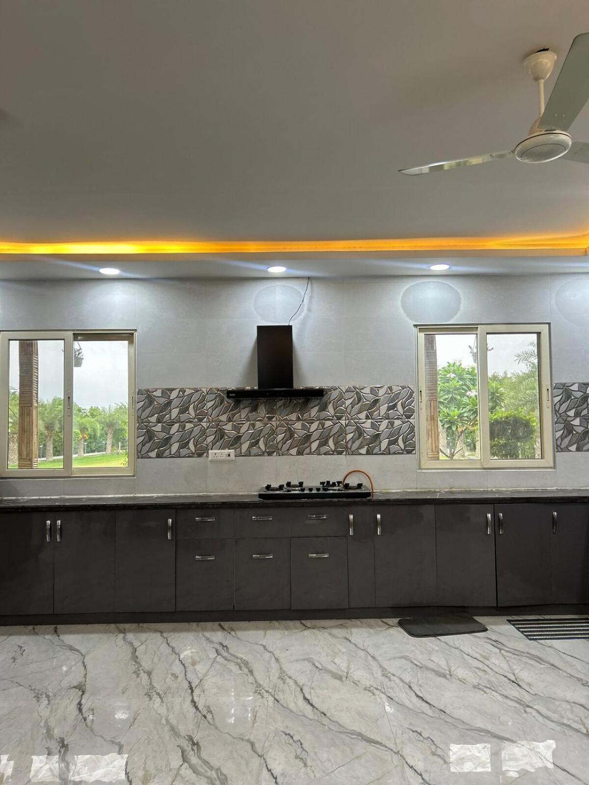 Vanraj Farm Greater Noida Exterior photo
