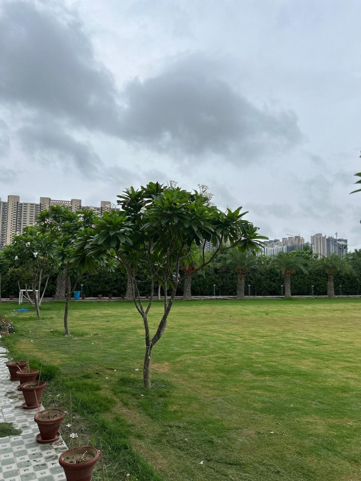 Vanraj Farm Greater Noida Exterior photo